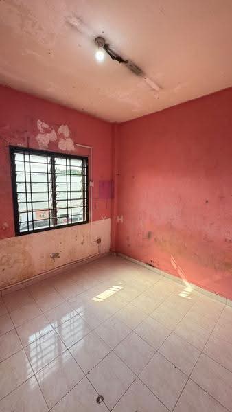 Rumah Flat untuk Dijual di Taman Harmoni II - YH Chong - PropertyGuru.com.my