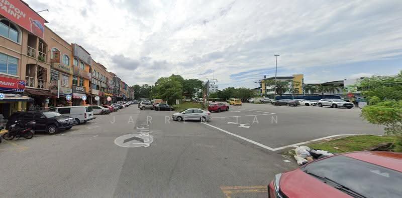Shop for Rent in Bandar Puteri Puchong (Puchong) - Jarren Tan - Exterior - PropertyGuru.com.my