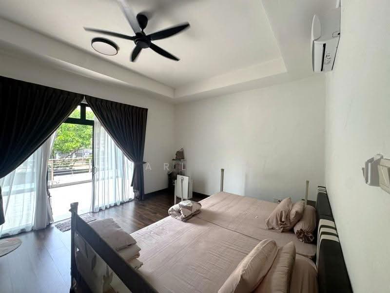 Semi-Detached House for Sale in Taman Desa Tebrau (Tebrau) - Karl Lim - Bedroom - PropertyGuru.com.my