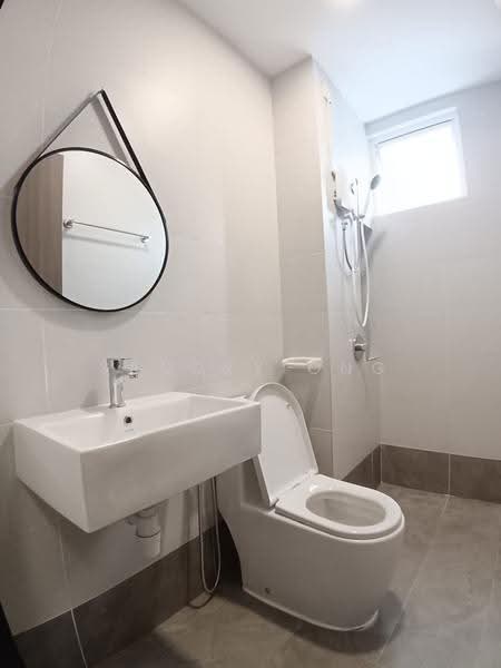 Kediaman Servis untuk Disewa di TRELLIS RESIDENCES - Sandry Ong - Bathroom - PropertyGuru.com.my