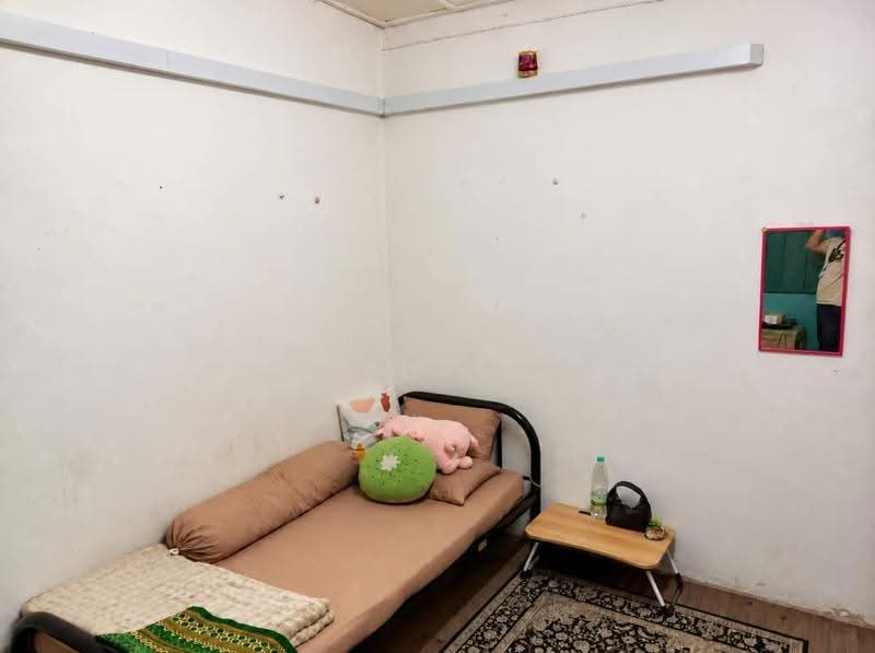 1-storey Terraced House for Sale in Taman Universiti (Skudai) - Sufi Norman - Bedroom - PropertyGuru.com.my