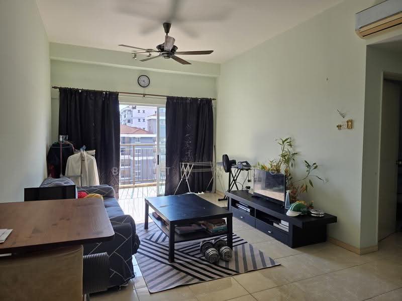 Kondominium untuk Dijual di Ken Damansara 2 - Betty Ning - Living Room - PropertyGuru.com.my