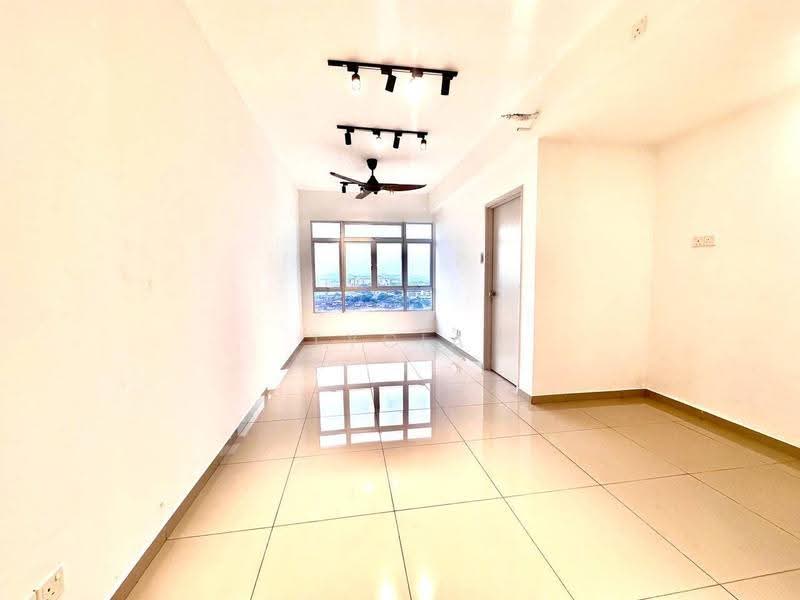 Pangsapuri untuk Dijual di Midas - Tycia Law - Living Room - PropertyGuru.com.my