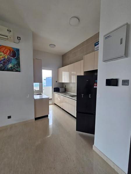 Service Residence for Rent at TriTower Residence @ Johor Bahru Sentral - Jayson Teo - Kitchen - PropertyGuru.com.my