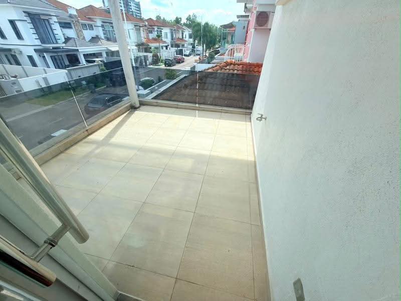 Semi-Detached House for Sale in Taman Amira (Iskandar Puteri (Nusajaya)) - Ann . - Balcony - PropertyGuru.com.my