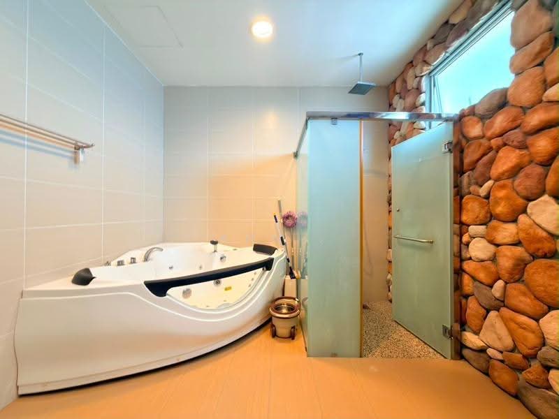 Semi-Detached House for Sale in Taman Amira (Iskandar Puteri (Nusajaya)) - Ann . - Bathroom - PropertyGuru.com.my