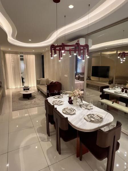 Condominium for Sale at Kuchai Sentral - Kang Yi Yeng - Living Room - PropertyGuru.com.my