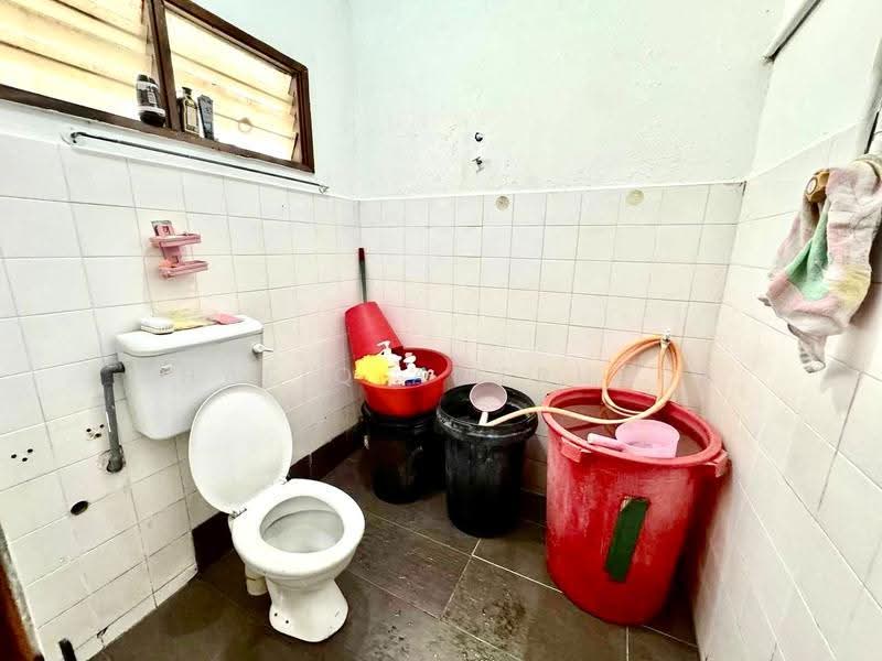 2-storey Terraced House for Sale in Ampang Jaya (Ampang) - Shafiq Amerudin - Bathroom - PropertyGuru.com.my