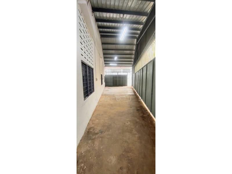 Kilang untuk Disewa di Sri Senawang Light Industry Area (Seremban) - Marcus Yeow - Exterior - PropertyGuru.com.my