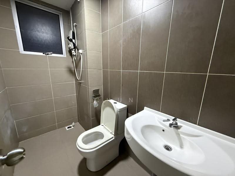 Kondominium untuk Disewa di Platinum Splendor Residence - Chun Yee - Bathroom - PropertyGuru.com.my