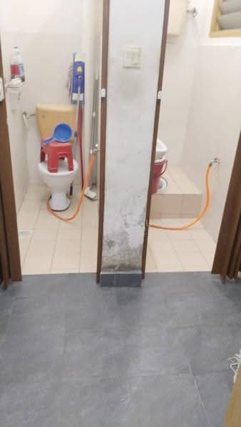 Flat for Sale at Pangsapuri Angkasa Indah - Firdaus Dauz - Bathroom - PropertyGuru.com.my