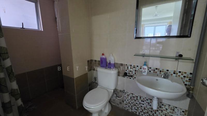 Kondominium untuk Dijual di Ken Damansara 2 - Betty Ning - Bathroom - PropertyGuru.com.my