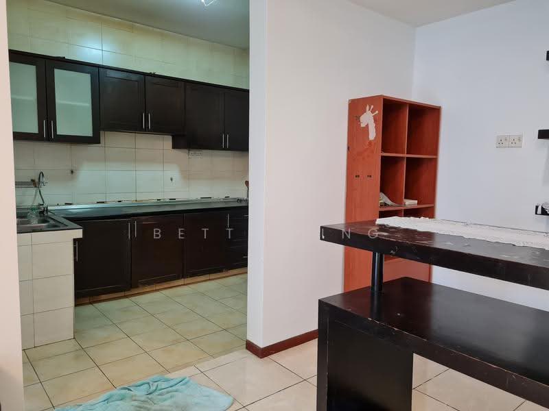 Kondominium untuk Dijual di Ken Damansara 2 - Betty Ning - Kitchen - PropertyGuru.com.my