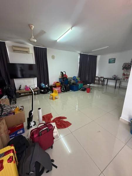 Rumah Kluster untuk Disewa di Skudai (Johor) - Keith Shum - Living Room - PropertyGuru.com.my