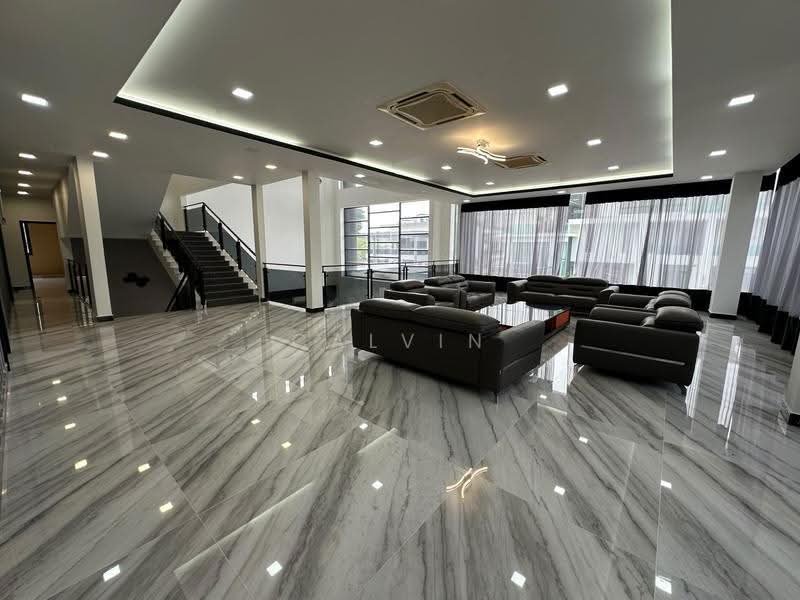 Bungalow House for Sale in Bandar Seri Alam (Masai) - Calvin Wong - Lobby - PropertyGuru.com.my