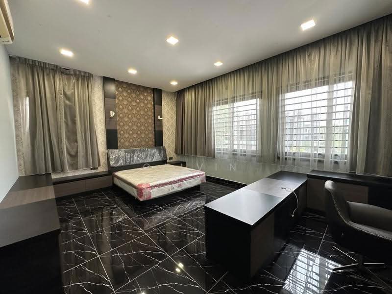 Bungalow House for Sale in Bandar Seri Alam (Masai) - Calvin Wong - Bedroom - PropertyGuru.com.my