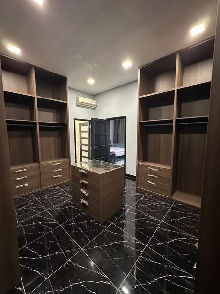Bungalow House for Sale in Bandar Seri Alam (Masai) - Calvin Wong - Interior - PropertyGuru.com.my