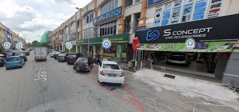 Shop for Sale in TAMAN PUCHONG UTAMA (Puchong) - Jarren Tan - Exterior - PropertyGuru.com.my