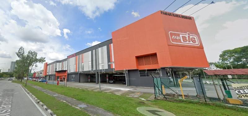 Shop for Sale in TAMAN PUCHONG UTAMA (Puchong) - Jarren Tan - Exterior - PropertyGuru.com.my