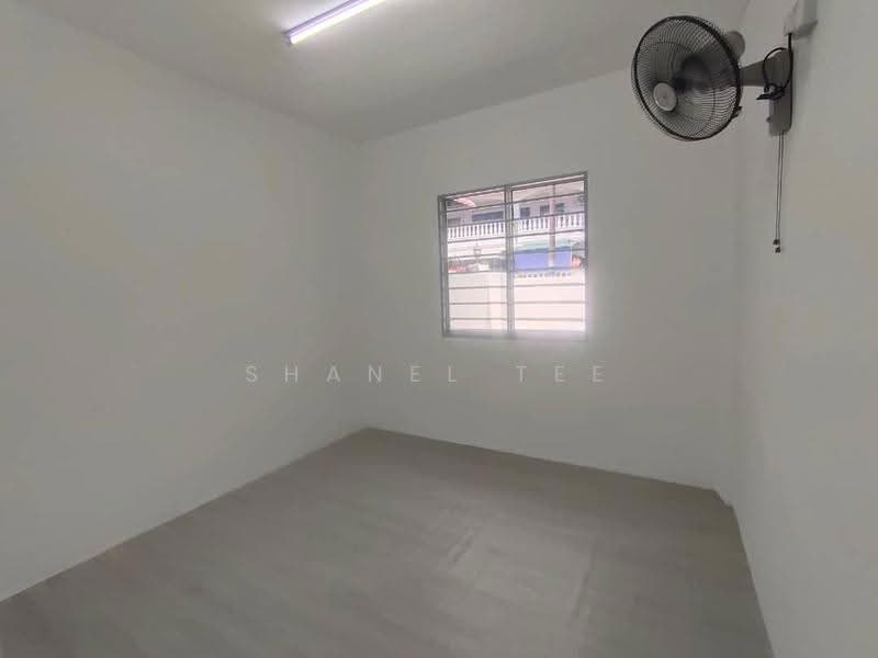 Rumah Teres 2-Tingkat untuk Dijual di Taman Kluang Barat (Kluang) - Shanel Tee - Interior - PropertyGuru.com.my