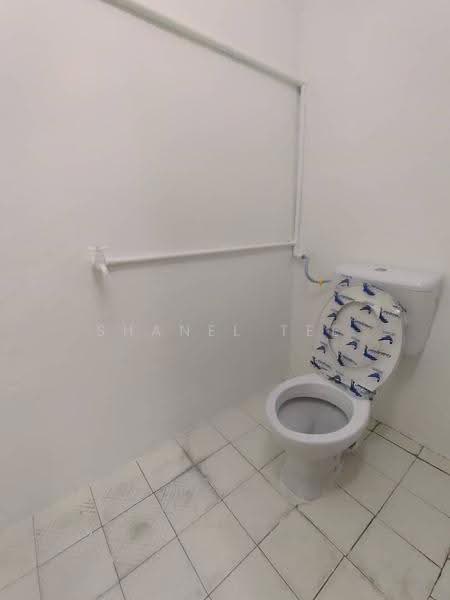 Rumah Teres 2-Tingkat untuk Dijual di Taman Kluang Barat (Kluang) - Shanel Tee - Bathroom - PropertyGuru.com.my