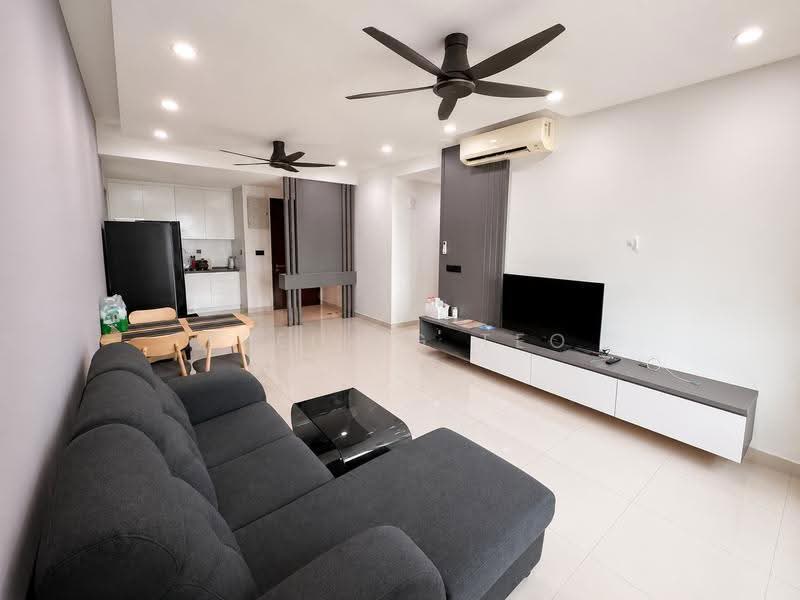 Kediaman Servis untuk Disewa di Impiria Residensi Bukit Tinggi Klang - Feeling Teo - Living Room - PropertyGuru.com.my