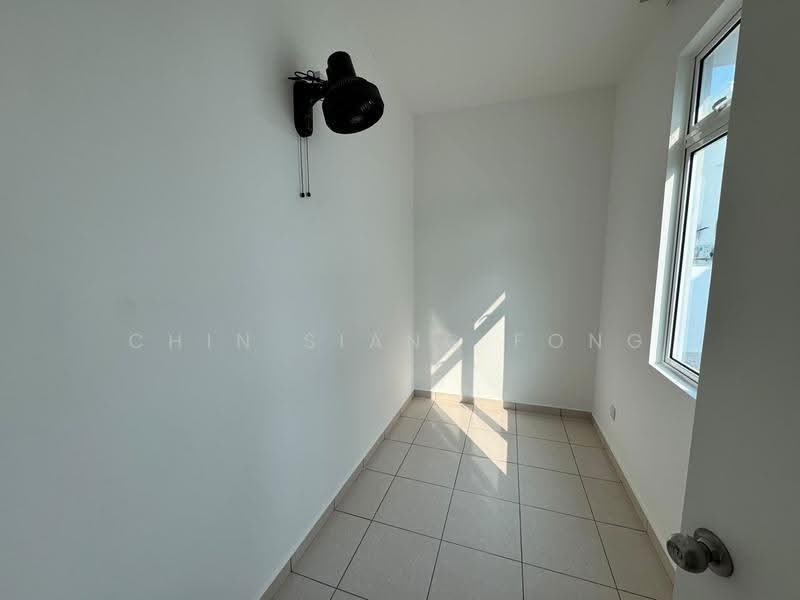 Bungalow House untuk Disewa di Bemban (Melaka) - Chin Siang Fong - Maid ROOM - PropertyGuru.com.my