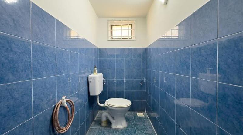 2-storey Terraced House for Sale in Segamat (Johor) - Shanel Tee - Bathroom - PropertyGuru.com.my
