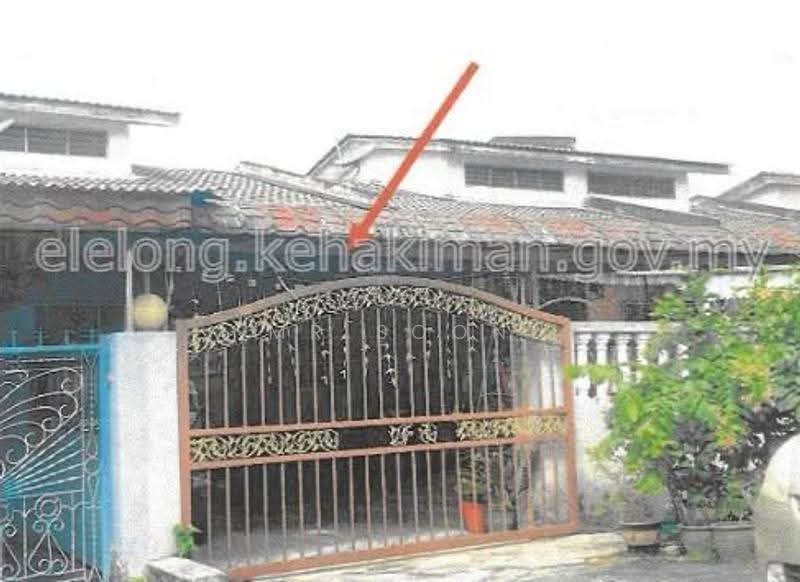 1-storey Terraced House for Sale in Taman Menara Maju (Klang) - Mr Soon - Exterior - PropertyGuru.com.my