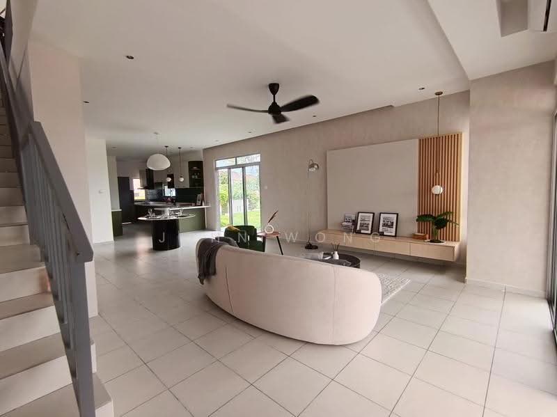 Rumah Teres 2-Tingkat untuk Dijual di Seremban 2 (Seremban) - John Wong - Living Room - PropertyGuru.com.my