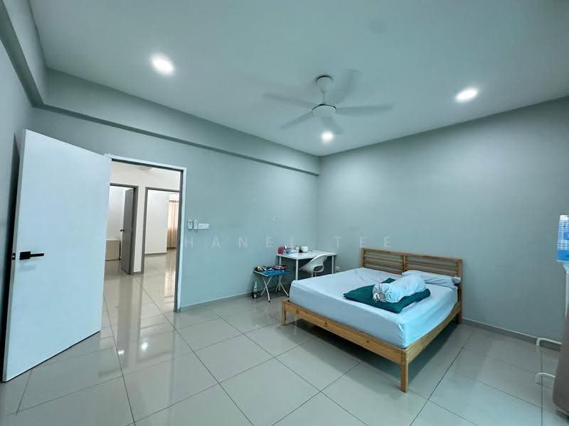 Rumah Teres 2-Tingkat untuk Dijual di Taman Pura Kencana (Batu Pahat) - Shanel Tee - Bedroom - PropertyGuru.com.my