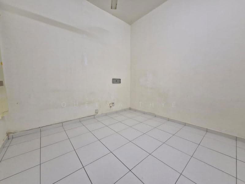Rumah Teres 2-Tingkat untuk Dijual di Taman Desa Tebrau (Tebrau) - Queena Thye - Interior - PropertyGuru.com.my