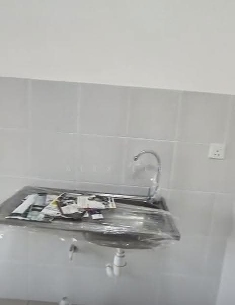 Kediaman Servis untuk Disewa di One Equine - Alex Lee - Kitchen - PropertyGuru.com.my