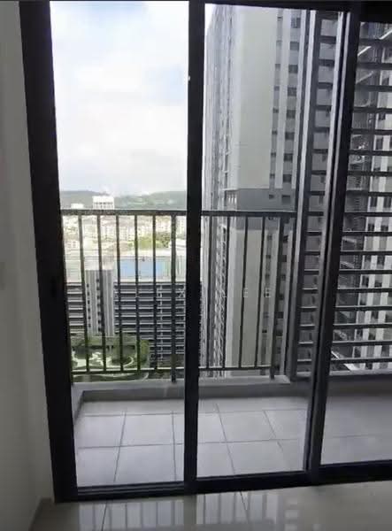 Kediaman Servis untuk Disewa di One Equine - Alex Lee - Balcony - PropertyGuru.com.my
