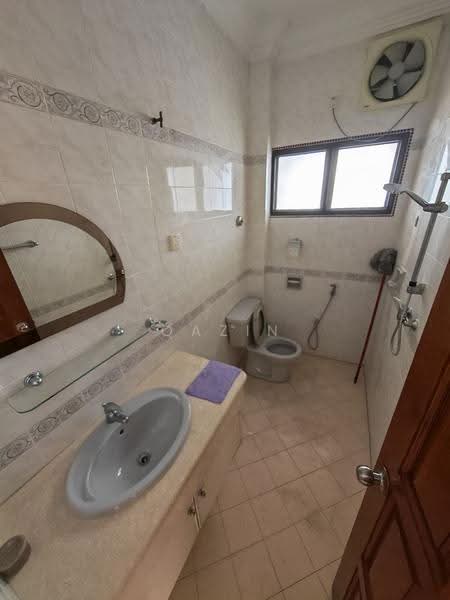 Condominium for Rent at Allamanda - Qazin Khoo - Bathroom - PropertyGuru.com.my