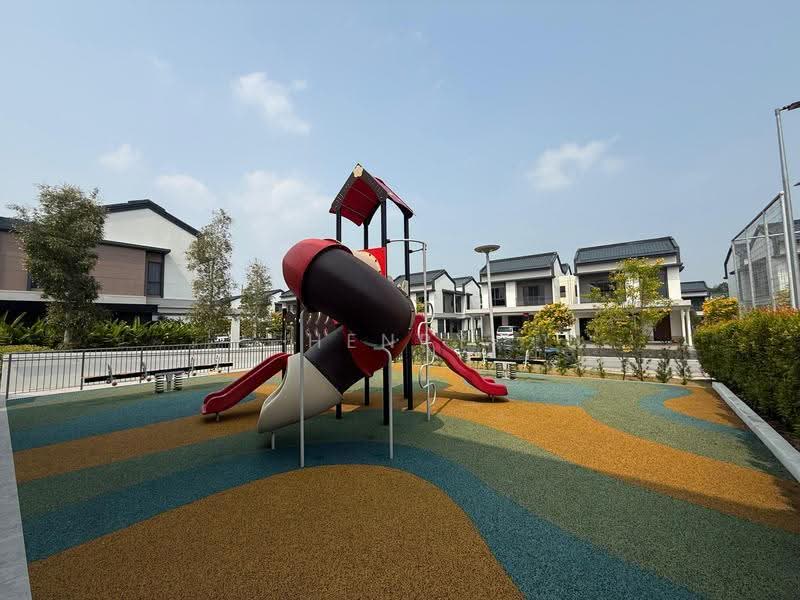 Semi-Detached House for Sale in Cyberjaya (Selangor) - Henry Liew - Exterior - PropertyGuru.com.my