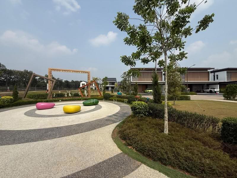 Semi-Detached House for Sale in Cyberjaya (Selangor) - Henry Liew - Exterior - PropertyGuru.com.my