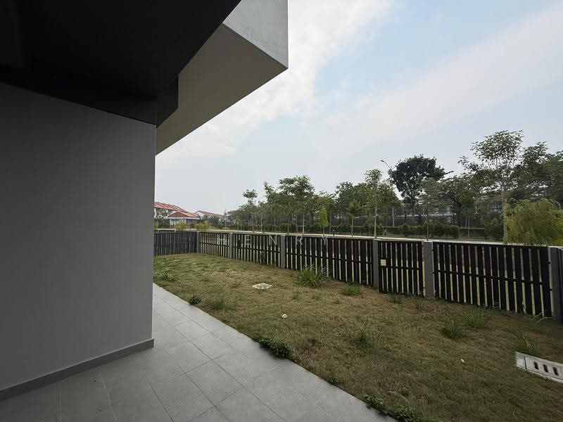 Semi-Detached House for Sale in Cyberjaya (Selangor) - Henry Liew - Exterior - PropertyGuru.com.my