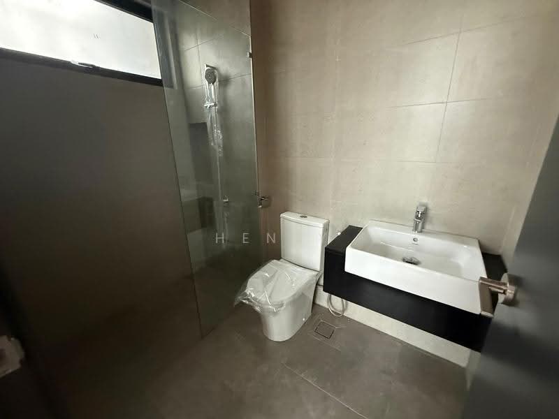 Semi-Detached House for Sale in Cyberjaya (Selangor) - Henry Liew - Bathroom - PropertyGuru.com.my