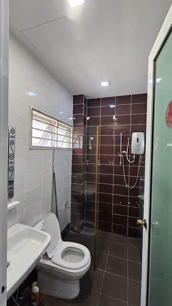 2-storey Terraced House for Sale in Taman Sri Sinar (Segambut) - YX Teh - Bathroom - PropertyGuru.com.my