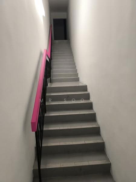 Shop / Office untuk Disewa di Putra Nilai (Nilai) - Mr Soon - Corridor - PropertyGuru.com.my