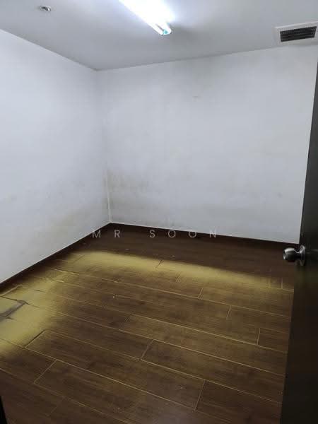 Shop / Office untuk Disewa di Putra Nilai (Nilai) - Mr Soon - Interior - PropertyGuru.com.my