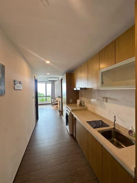 Condominium for Rent at Carnelian Tower 1 - Cherry Tan - Kitchen - PropertyGuru.com.my