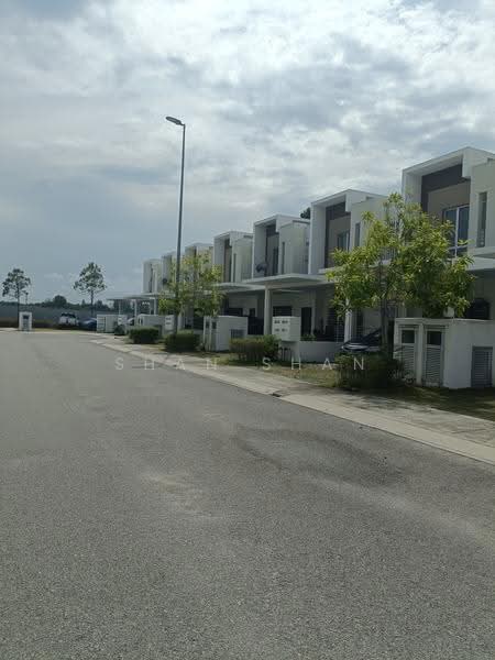 Rumah Teres 2-Tingkat untuk Dijual di Cybersouth (Dengkil) - Shan Shan - Exterior - PropertyGuru.com.my