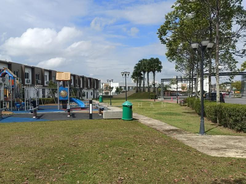 Rumah Teres 2-Tingkat untuk Dijual di Cybersouth (Dengkil) - Shan Shan - Exterior - PropertyGuru.com.my