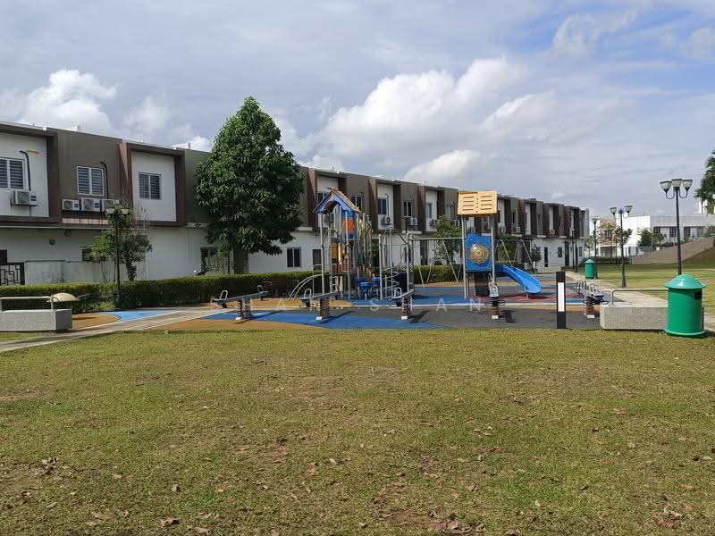 Rumah Teres 2-Tingkat untuk Dijual di Cybersouth (Dengkil) - Shan Shan - Exterior - PropertyGuru.com.my