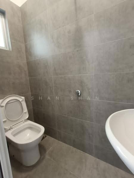 Rumah Teres 2-Tingkat untuk Dijual di Cybersouth (Dengkil) - Shan Shan - Bathroom - PropertyGuru.com.my