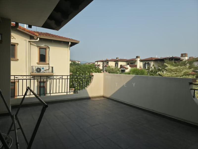 2-storey Terraced House for Rent in Diamond City (Semenyih) - Debbie Tey - Balcony - PropertyGuru.com.my