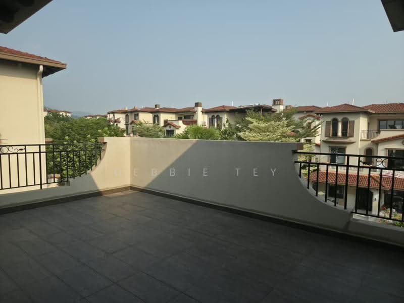 2-storey Terraced House for Rent in Diamond City (Semenyih) - Debbie Tey - Exterior - PropertyGuru.com.my