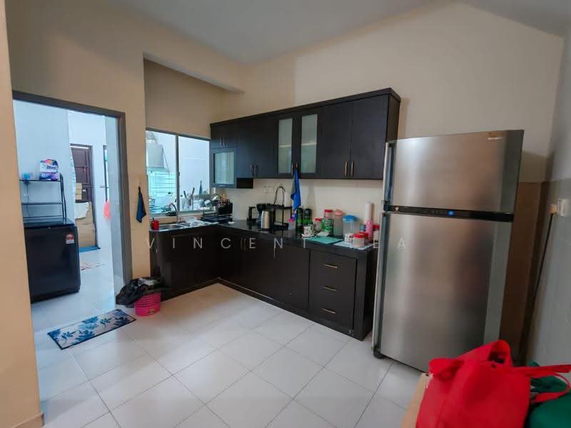 Rumah Teres 2-Tingkat untuk Disewa di Skudai (Johor) - Vincent Tea - Kitchen - PropertyGuru.com.my